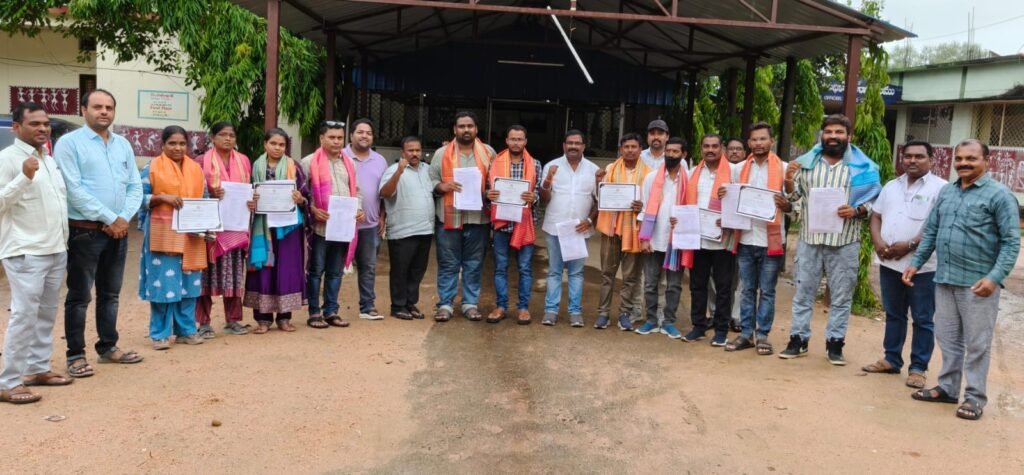 టీఎన్జీవోస్ ఉట్నూర్ నూతన కమిటీ ఎన్నిక..